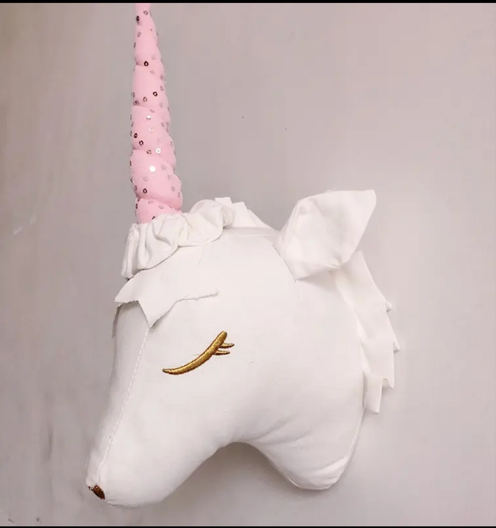 Einhorn-Kopf Wanddeko Kinderzimmer rosa beige Mädchen