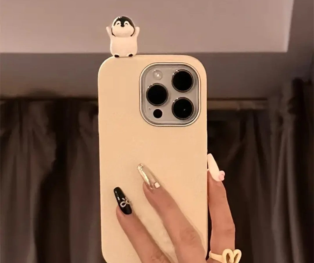 Smartphone Schutzhülle Case beige 3D Pinguin Iphone 16